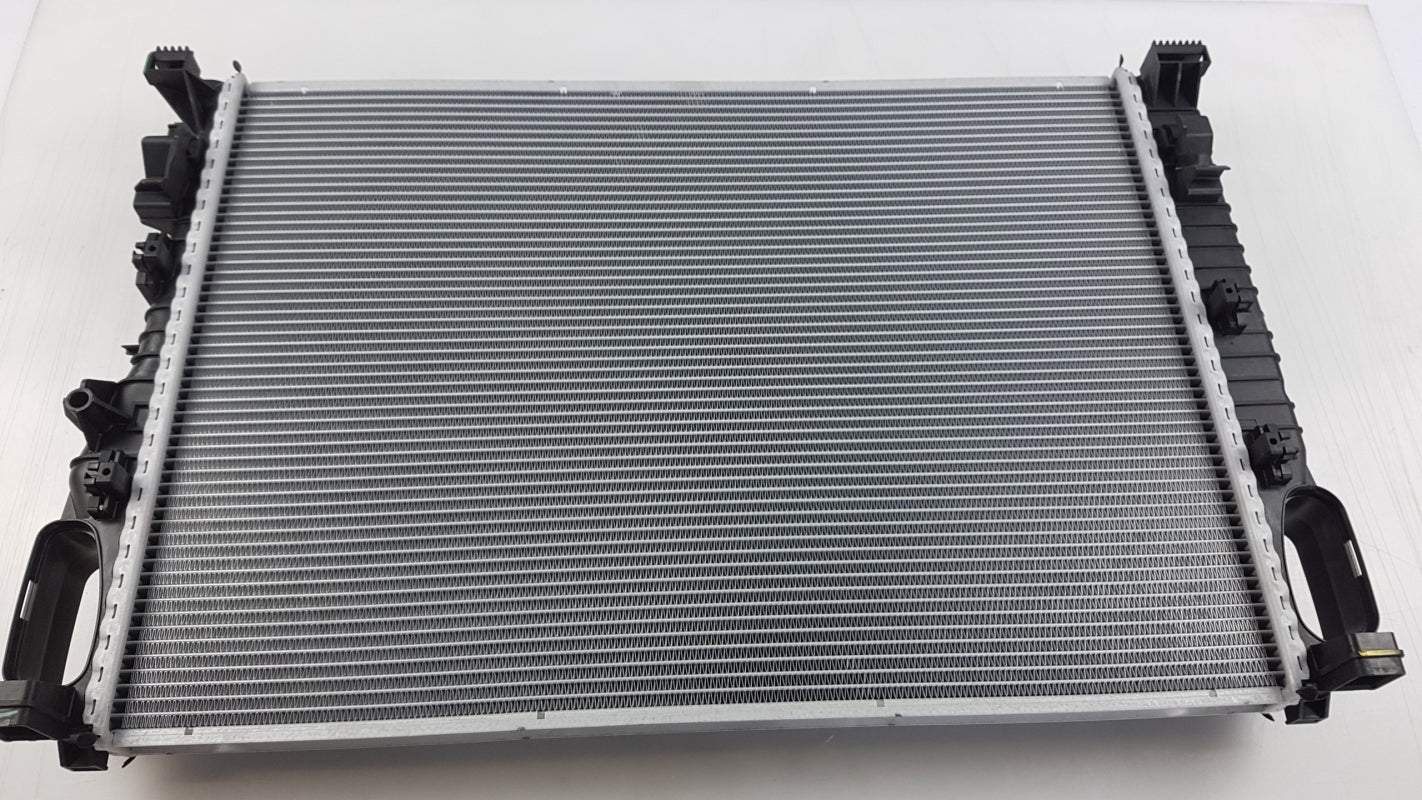 Original MERCEDES-BENZ CLS-klasse C219 E-klasse W211 Wasserkühler A2115001302