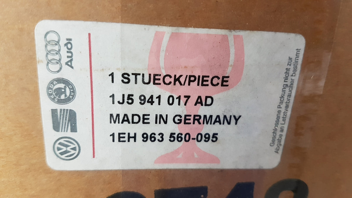 Original VW Bora '99-'02 Halogen Hauptscheinwerfer links 1J5941017AD