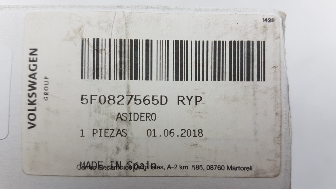 Original SEAT Leon 5F Heckklappengriff mit Emblem 5F0827565DRYP