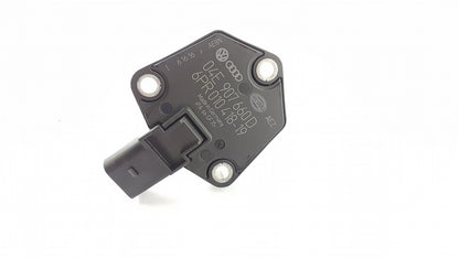 Original SKODA Fabia III (NJ) SEAT  Ibiza V (6F/KJ1) Ölstandsensor 04E907660D