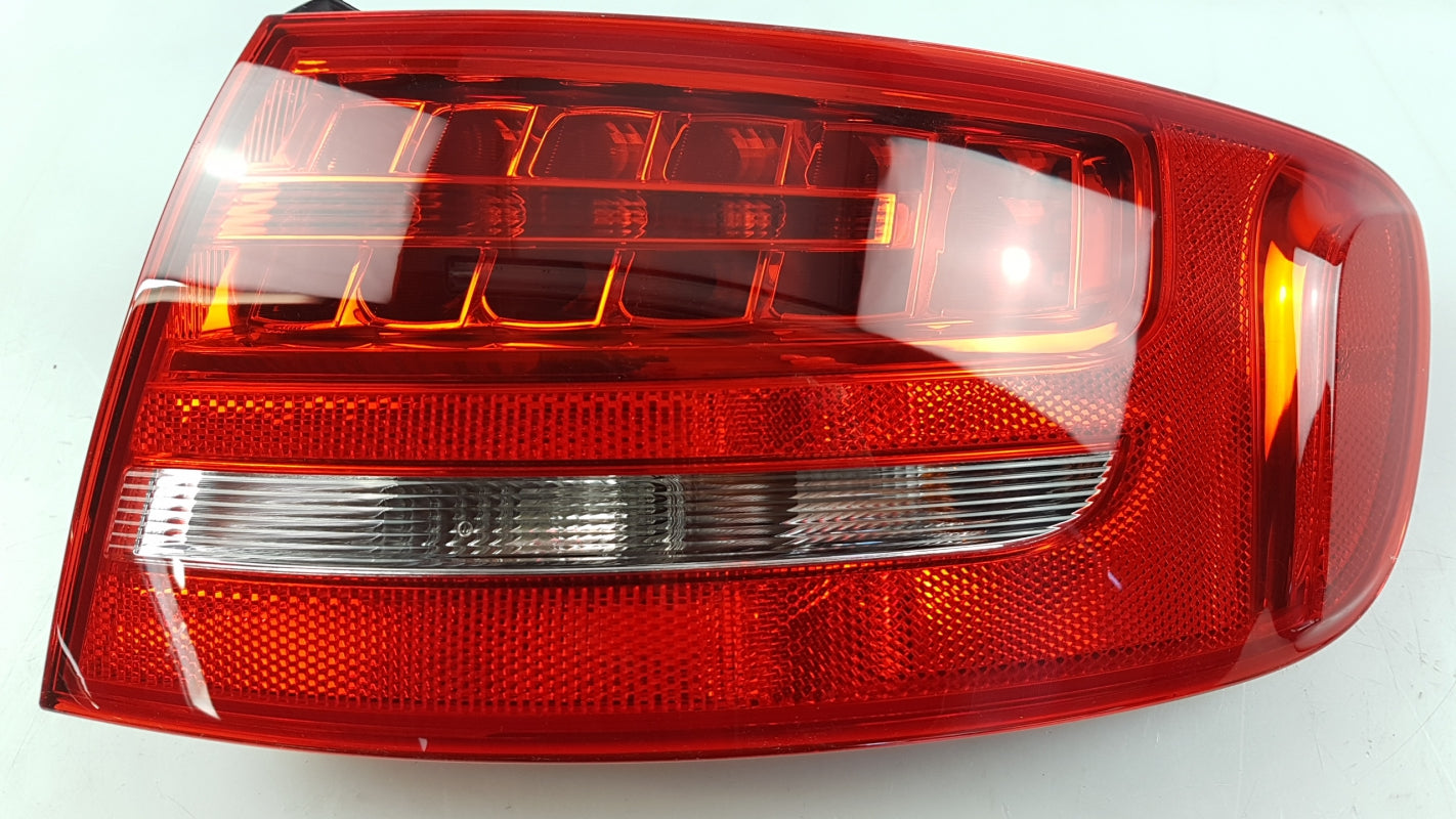 Original AUDI A4 B8 LED rear light outside right 8K9945096B 