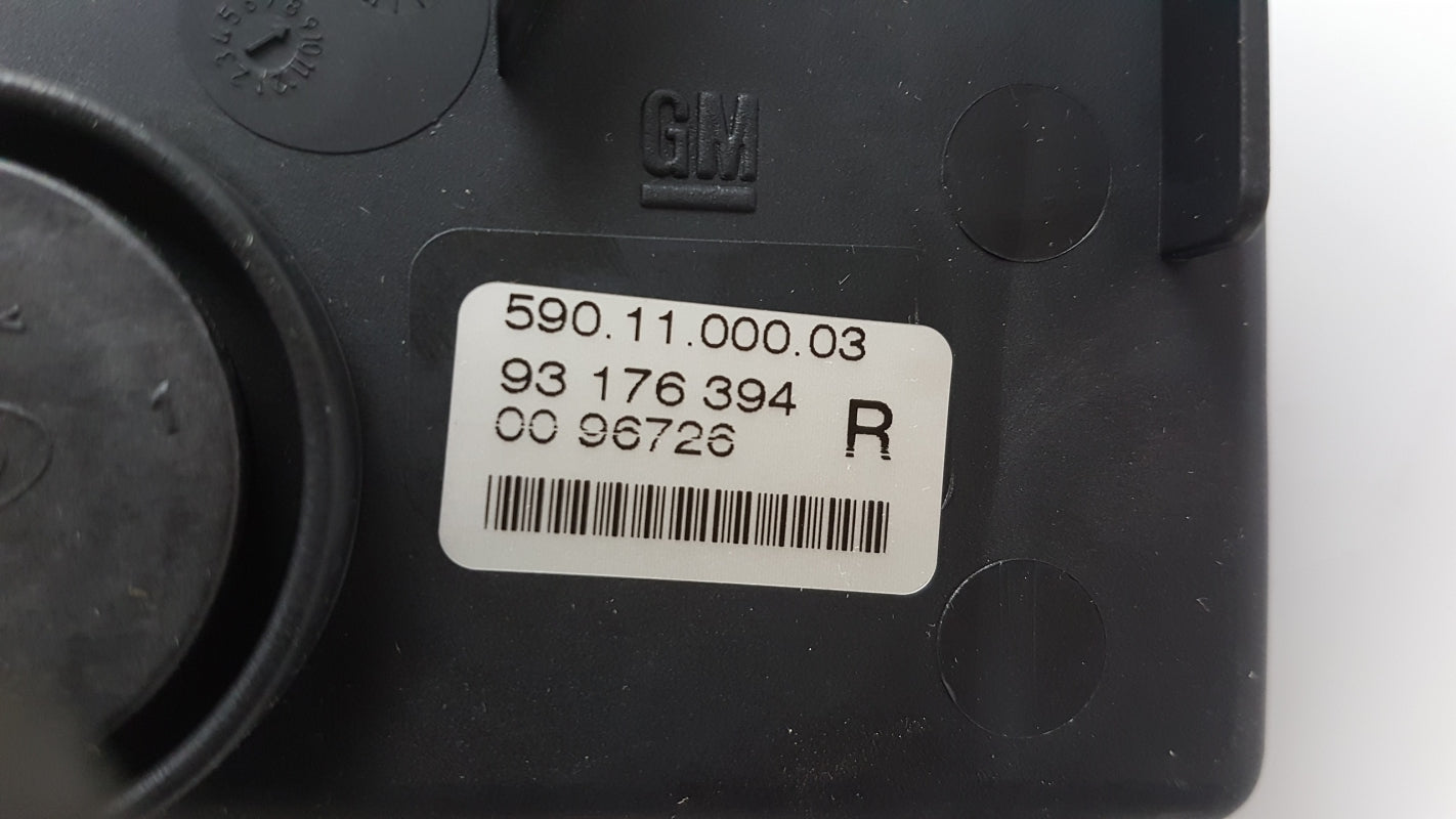 Original OPEL Vectra-C Signum Nebelscheinwerfer oval rechts 93176394