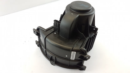 Original OE Volkswagen Innenraumgebläse 7E5820021