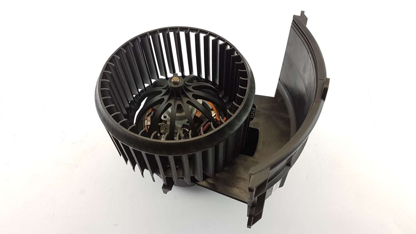 Original OE Volkswagen Innenraumgebläse 7E5820021