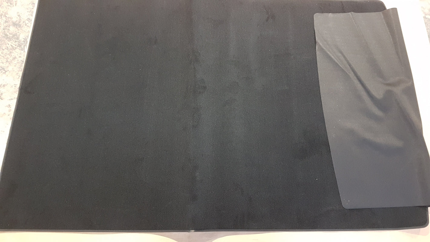 Original VW Touareg III '18- Gepäckraumwendematte Velour satinschwarz 760061210