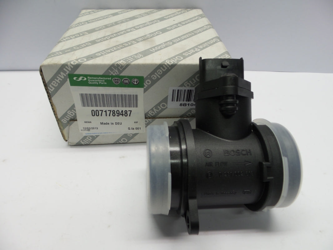 Original FIAT Idea Doblo Panda Punto LANCIA Luftmassenmesser LMM 71789487