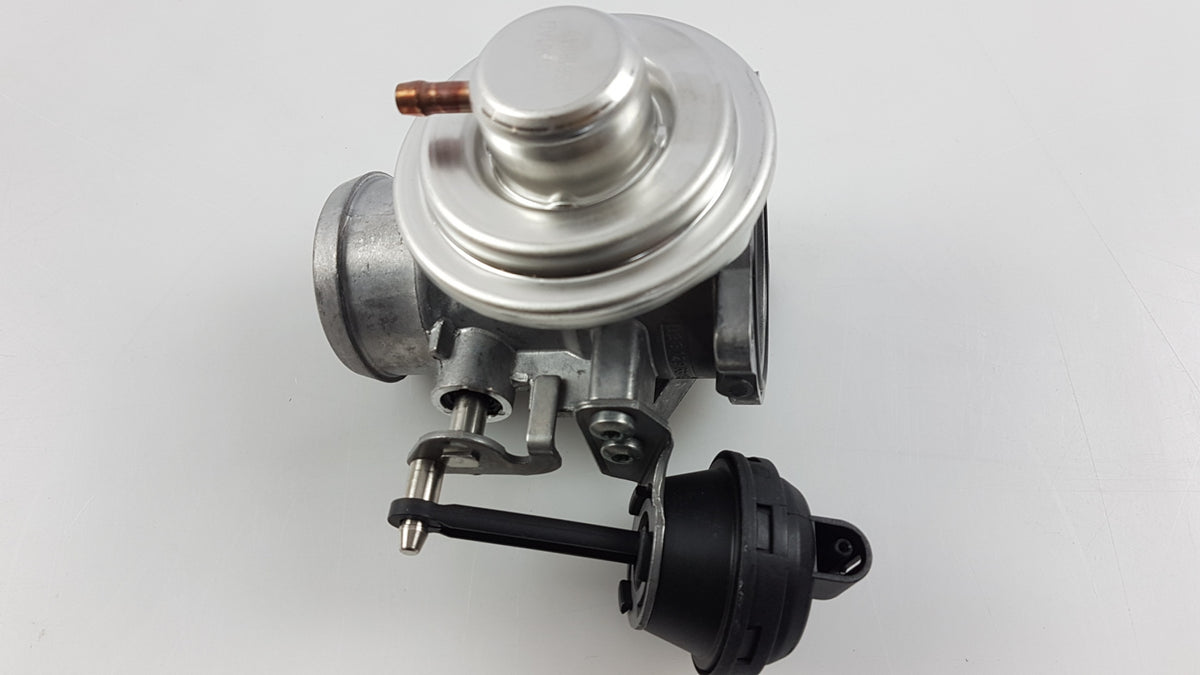 Original AUDI A4 VW Passat B5 Sharan SKODA Superb 1.9TDI AGR-Ventil 038131501AQ