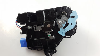 Original VW Golf Touran Touareg Türschloss Hinten Links 7L0839015D