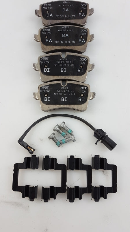 Original AUDI A6 ?7 (4G) Bremsbeläge Satz Hinten 4G0698451K