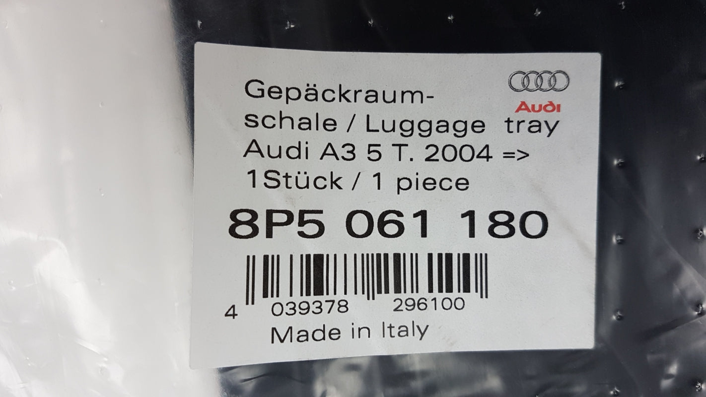 Original OE Volkswagen Gepäckraumwanne 8P5061180
